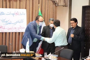 آئین گرامیداشت سال روز بسیج اساتید و شهادت دکتر چمران در دانشگاه فنی و حرفه ای استان همدان برگزار شد 4