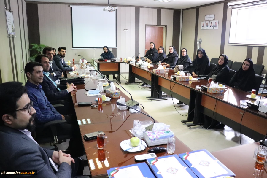 به مناسبت روز مشاور:
از مشاورین دانشگاه ملی مهارت استان همدان تجلیل شد. 3